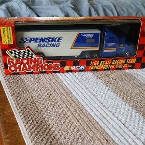 1997 Racing Champions Penske Racing Transporter NIB